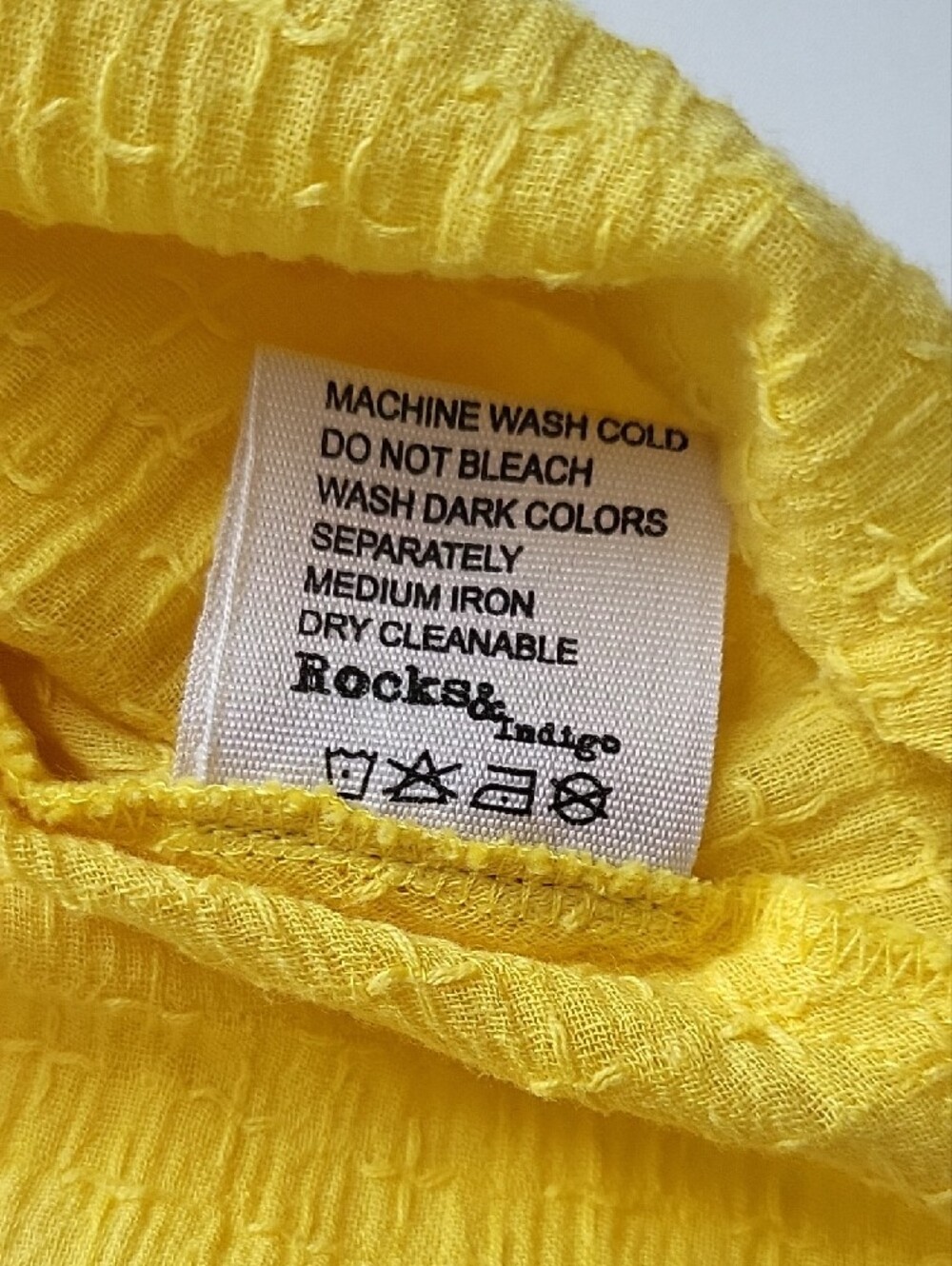 Rocks & Indigo Yellow Off Shoulder Ruffle Tank Top Size Small NWT Textured - Picture 9 of 9
